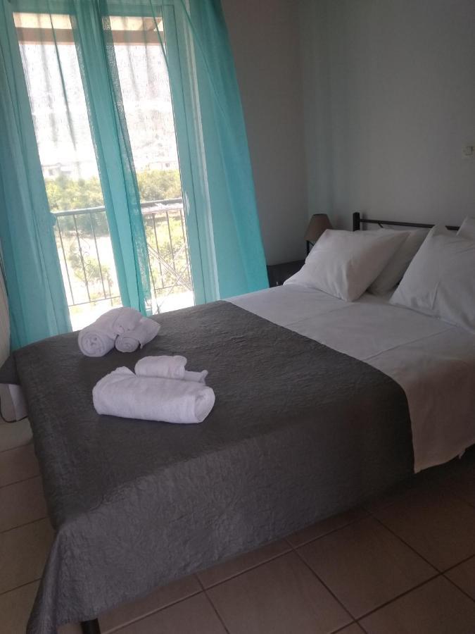 Fani'S Apartments 1 Epidaurus Esterno foto